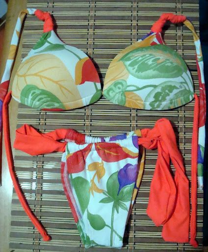 Biquíni Panicats Modelo Folhas e flores